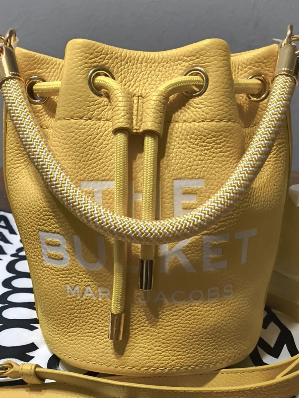 Marc Jacobs 💛 Yellow Sun Leather Drawstring Bucket Bag New And Authentic